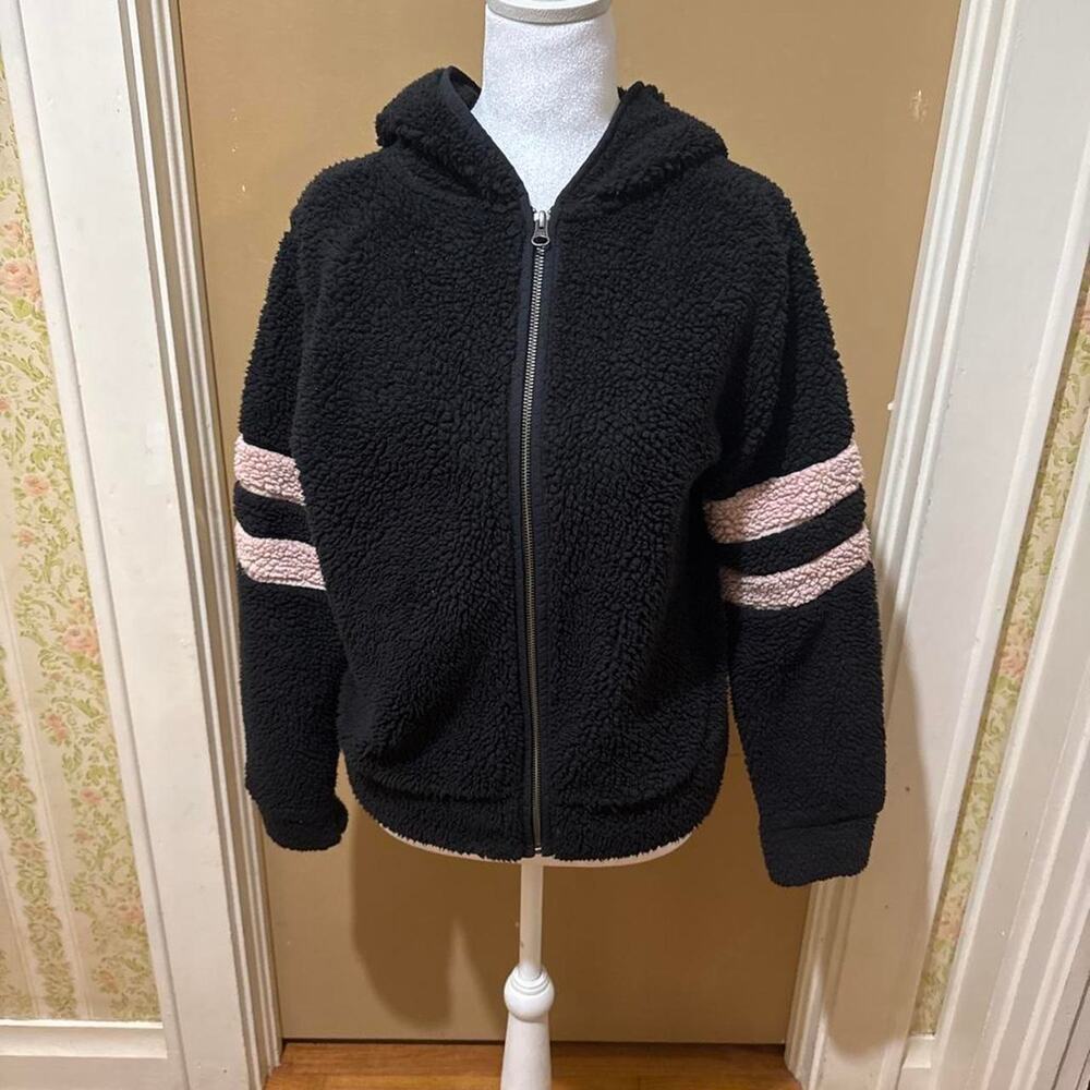 Black sherpa zip up jacket